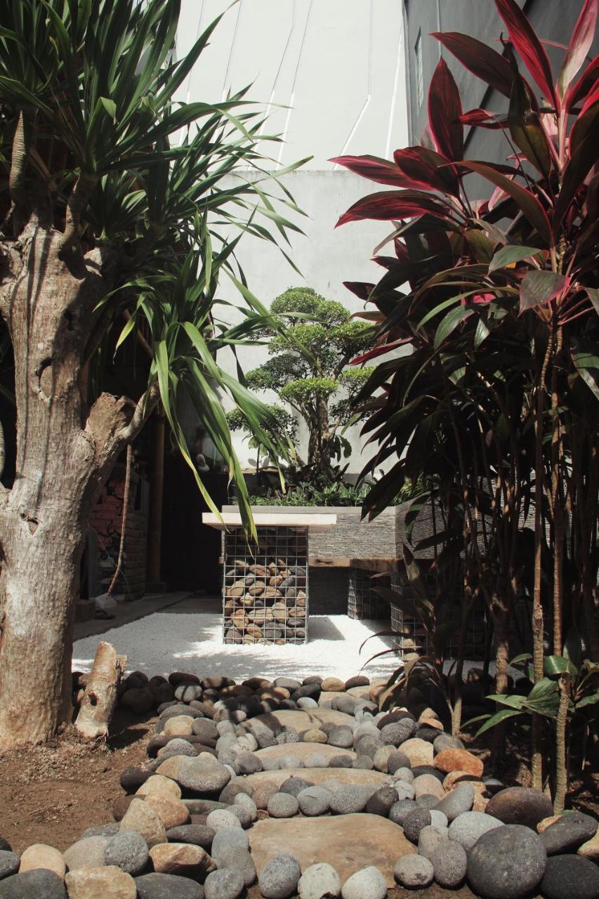 Nuka Beach Inn Kuta Lombok Dış mekan fotoğraf