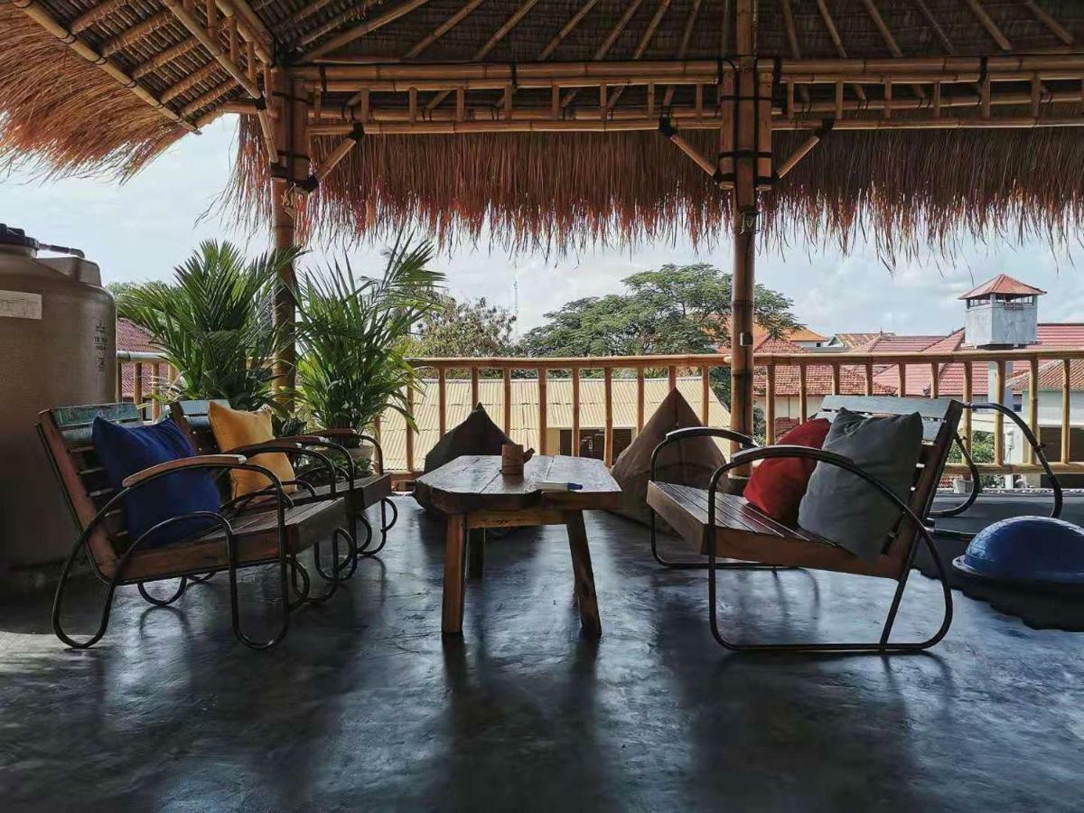 Nuka Beach Inn Kuta Lombok Dış mekan fotoğraf