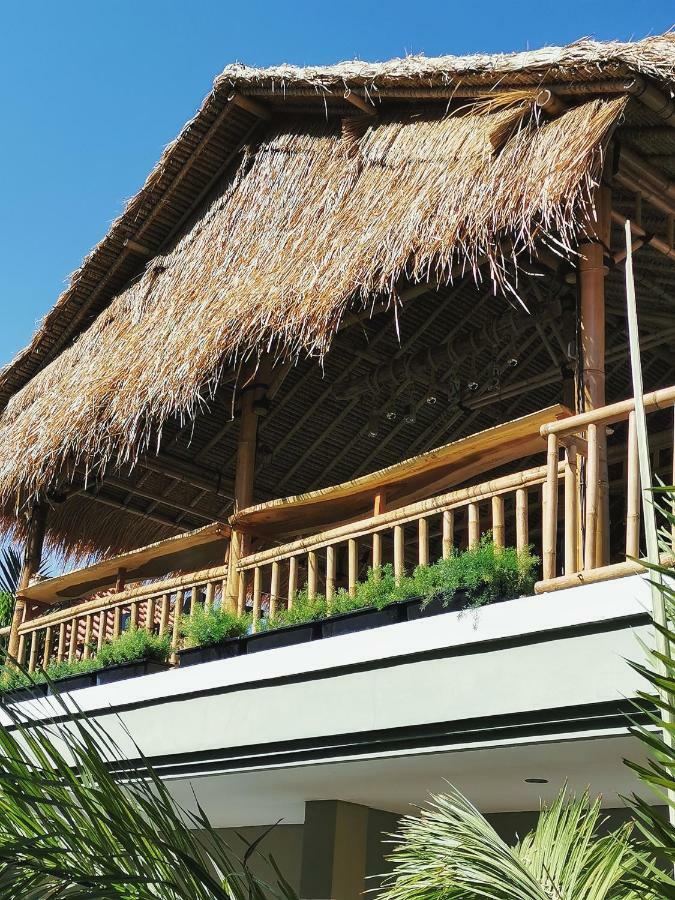 Nuka Beach Inn Kuta Lombok Dış mekan fotoğraf